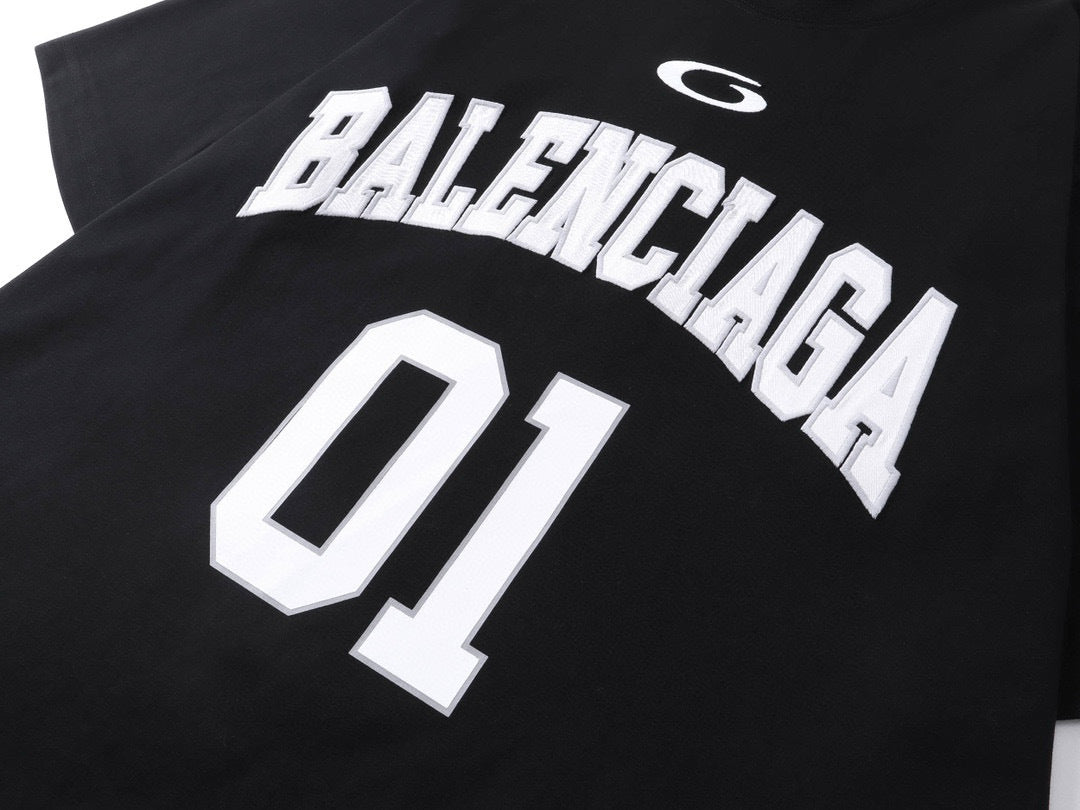 CAMISETA - BALENCIAGA