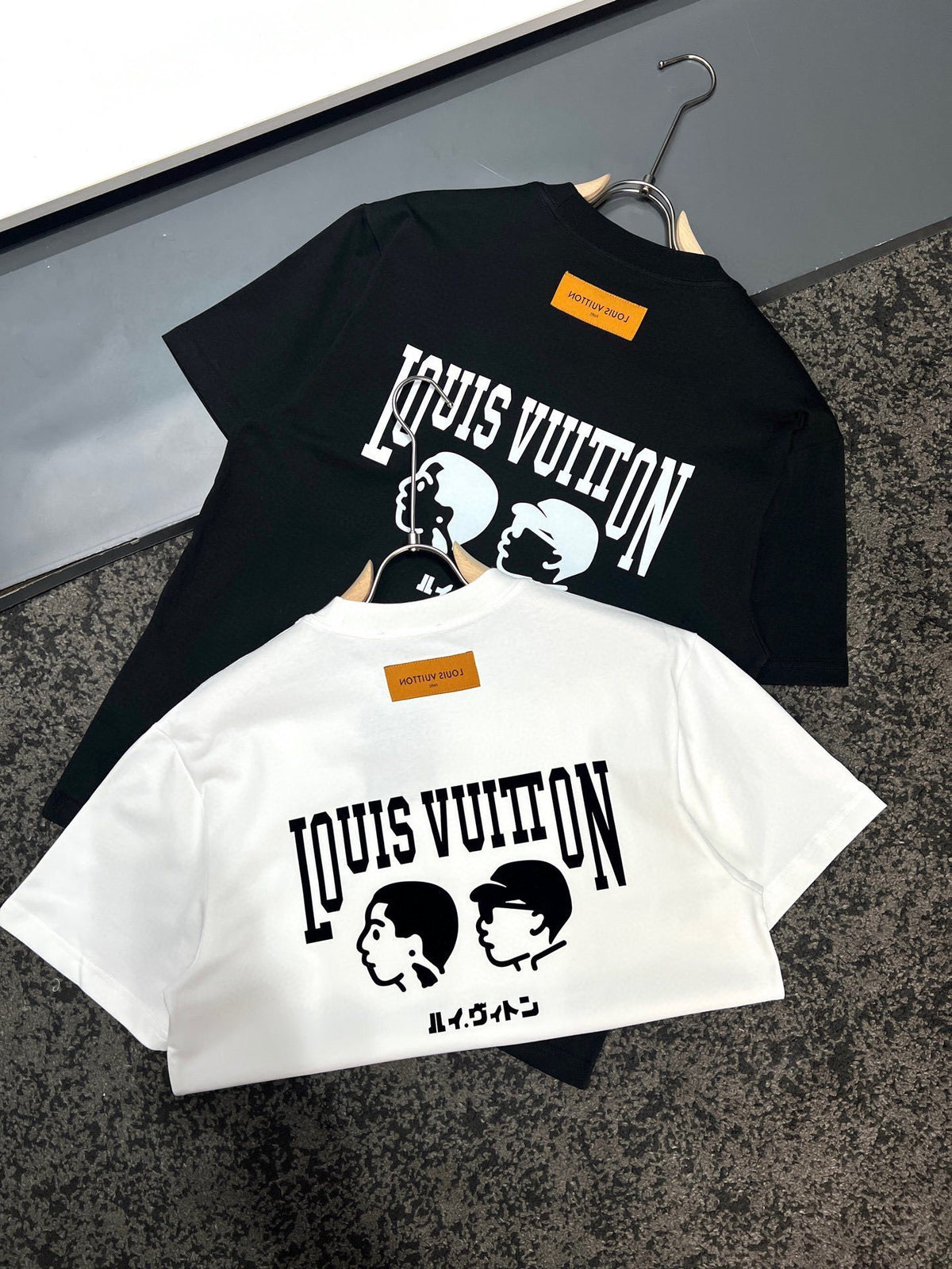 CAMISETA - LOUIS VUITTON