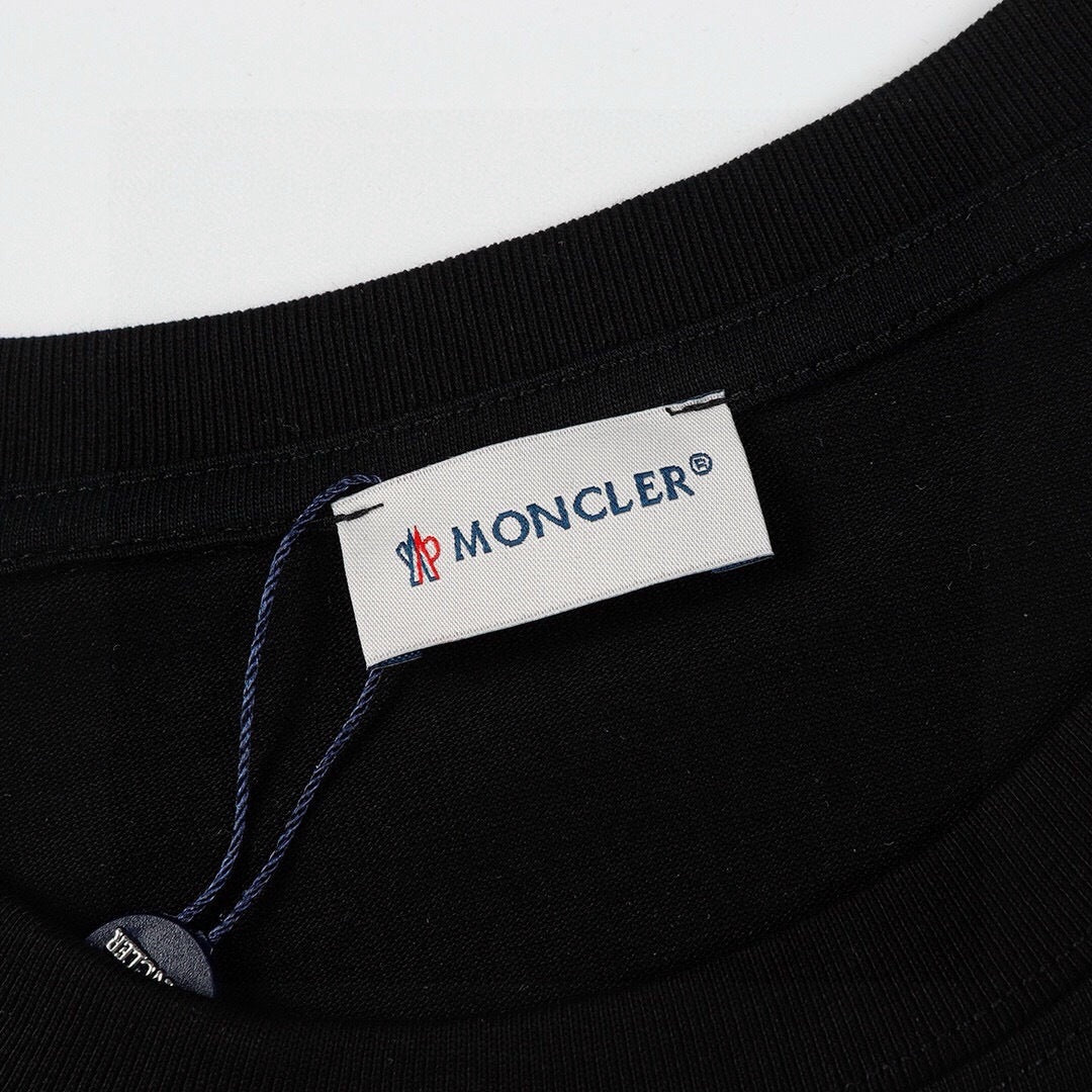 CAMISETA - MONCLER