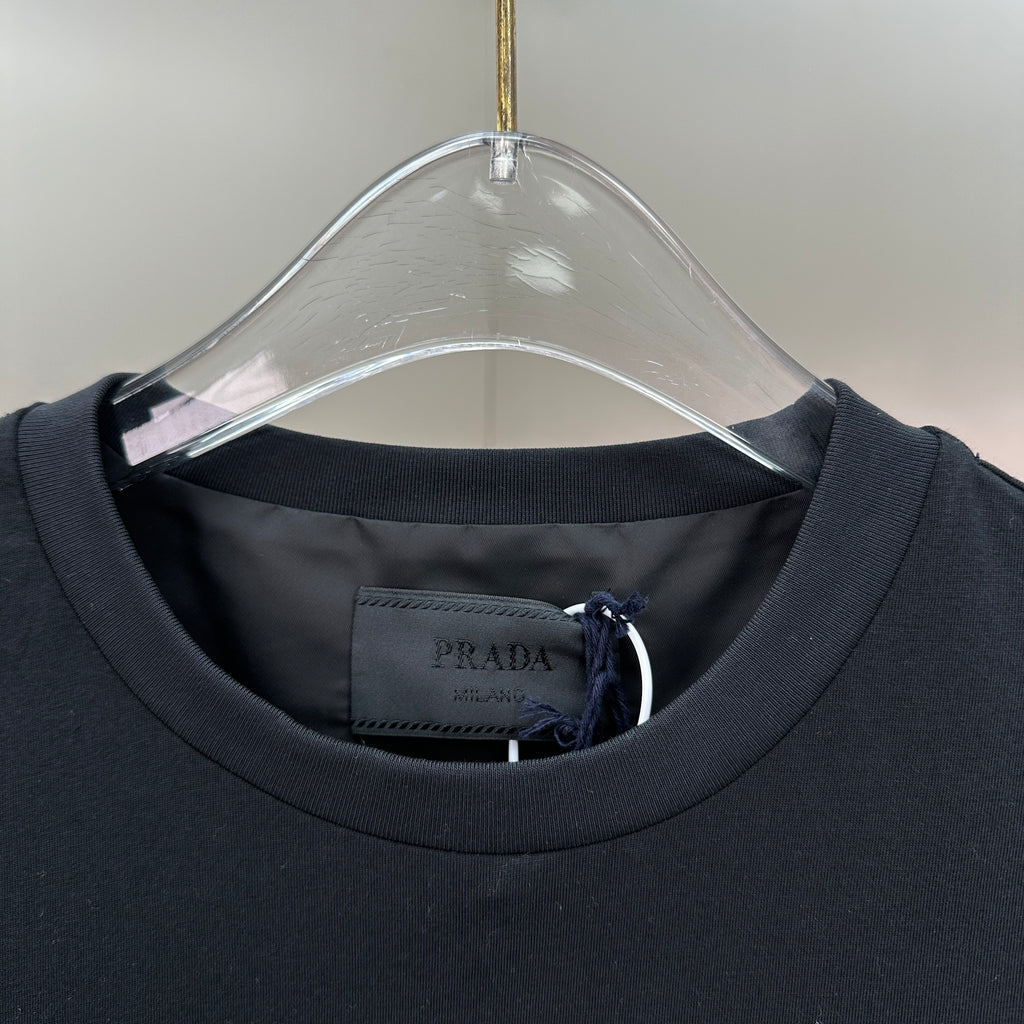 CAMISETA - PRADA